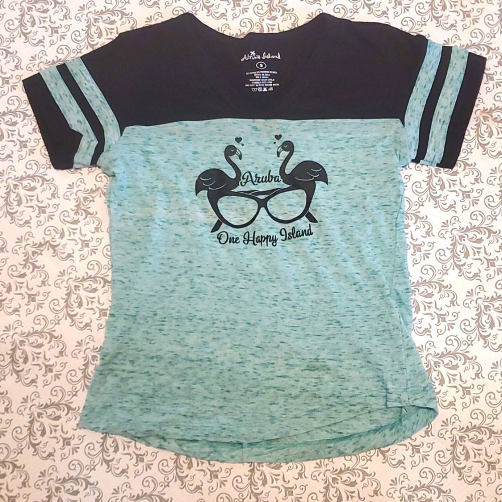 Aruba Baby Tee NWOT size XS